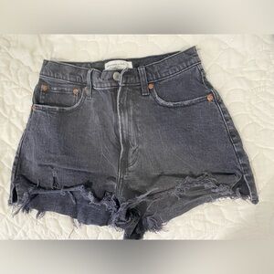 Abercrombie and Fitch “The cutoff short high rise curve love” size 25